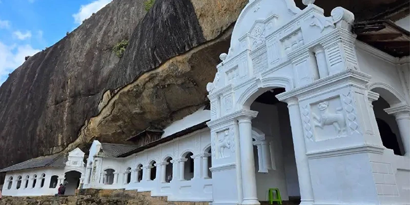 Dambulla Cave Temple 丹布勒岩洞寺廟
