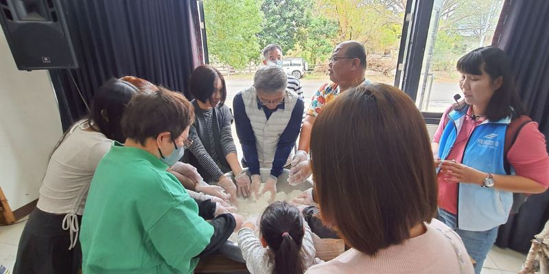 讓員工旅遊，同時承載交流與價值