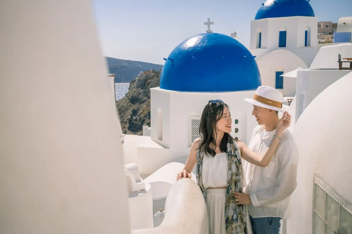希臘蜜月旅行推薦：聖托里尼攝影師美拍，享受愛琴海精緻慢旅